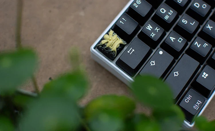 1pc handmade resin keycap for MX switches mechanical keyboard individuality Shishi keycap