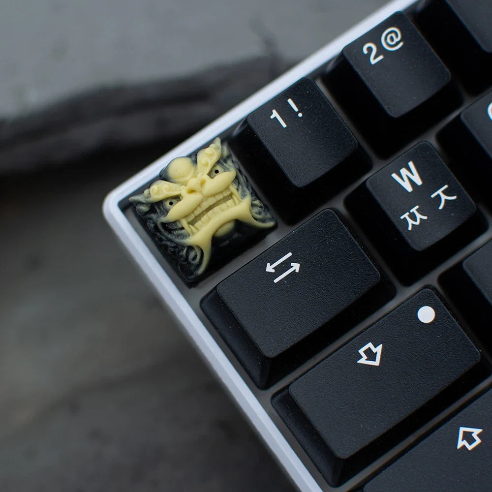 1pc handmade resin key cap for MX switch mechanical keyboard Owl multi-color personalized resin keycaps color can be customized