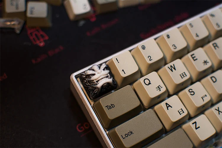 1pc handmade resin keycap for MX switches mechanical keyboard individuality Shishi keycap