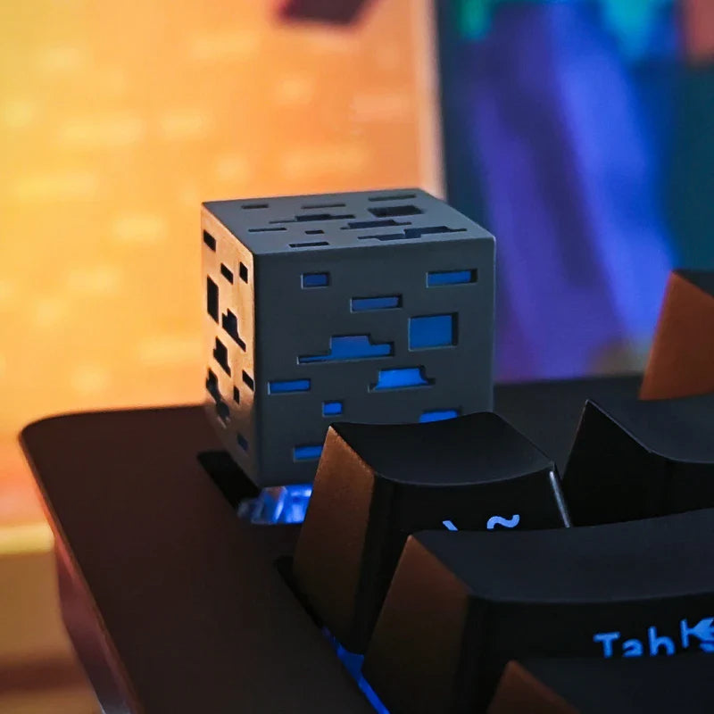 1Pc/6Pcs Keycap Game Single My World Three-Dimensional Creative Light-Transmitting Keycap Esc Ore Keycap