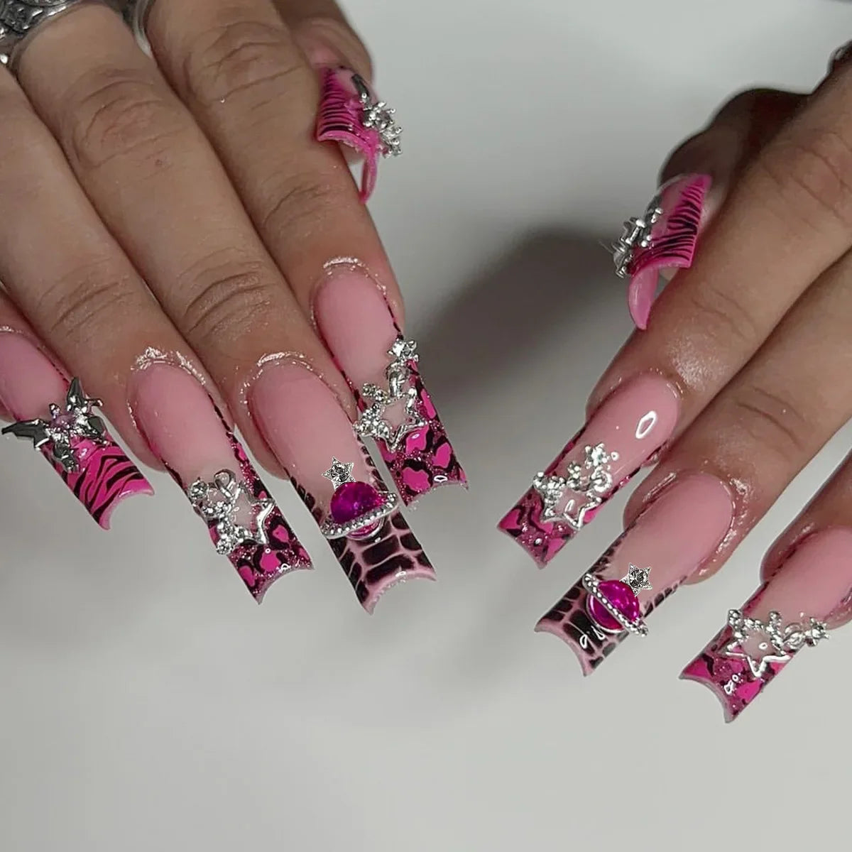 24pcs Light Pink Bowknots Press On Nails Y2k French Style Long Coffin False Nails With Cute Cartoon Metal Star Press On Nail