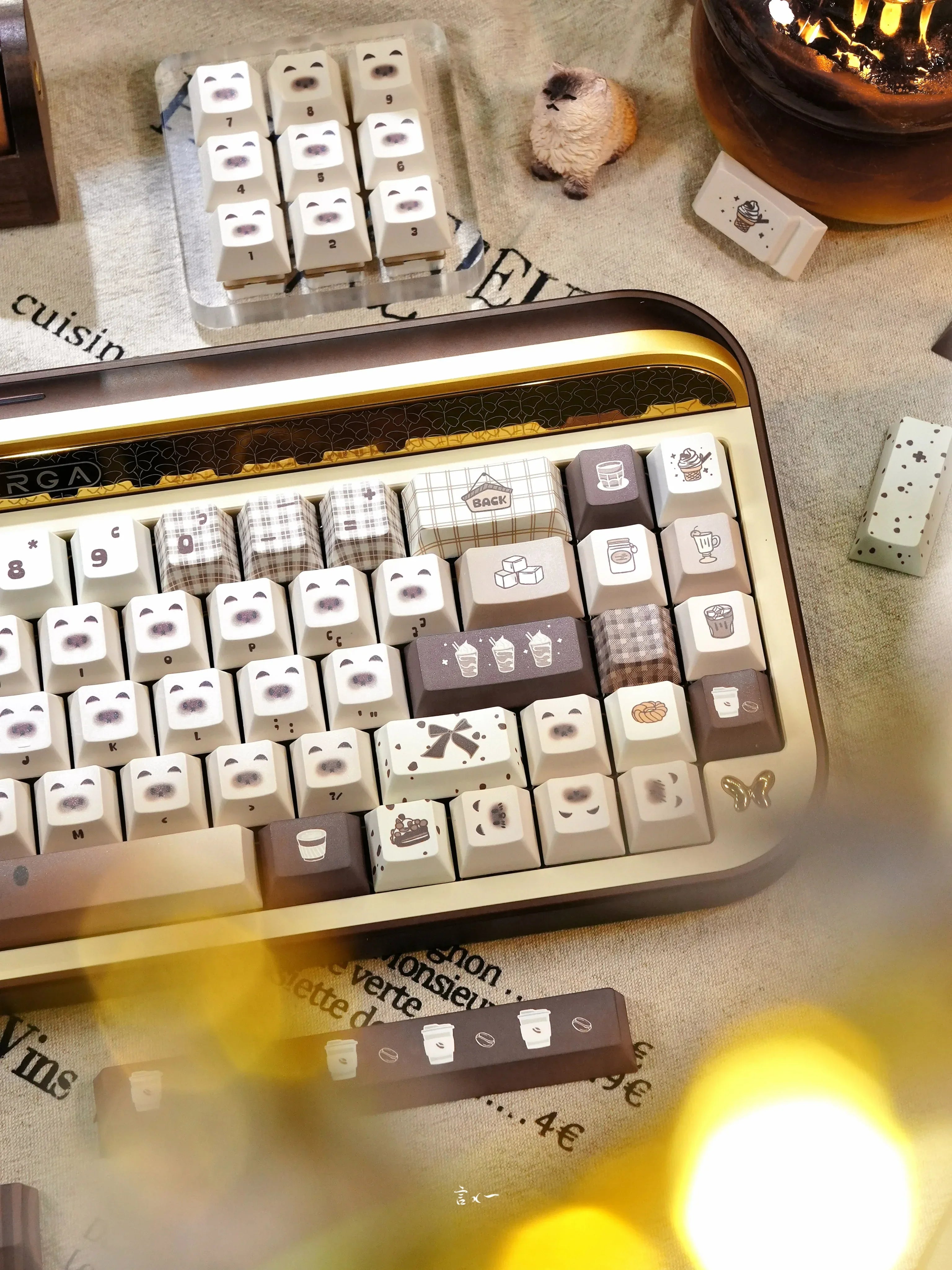 Siamese Cat Keycap Cute Mao Cherry Pbt Cafe Cat Head Cat Ears White Coffee Color 146/133Keys 2.25/2.75U Alice Layout Keycaps