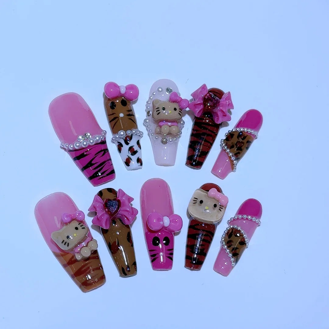 10Pcs Cute 3D Hello Kitty Kuromi Cartoon Handmade Nail Art Fashion Bow Luxury Diamond Detachable Full Cover Nails Holiday Gift