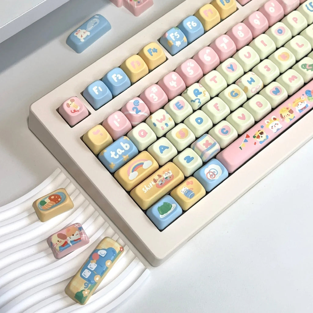 Customized Keycap Cute Kindergarten Theme 133/141 Key Eoa Height Pbt Five Sided Heat Sublimation Cartoon Mechanical Keyboard Cap
