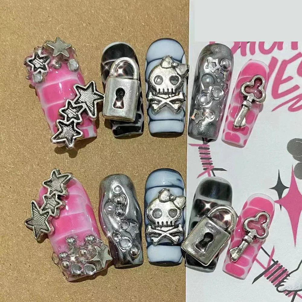 Sanrio Hello Kitty Y2K Nail Cartoon Punk Long Square Handmade Fake Nails Leopard Print Five-Pointed Star Diamond Detachable Nail