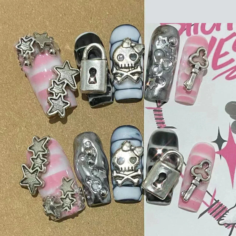 Sanrio Hello Kitty Y2K Nail Cartoon Punk Long Square Handmade Fake Nails Leopard Print Five-Pointed Star Diamond Detachable Nail