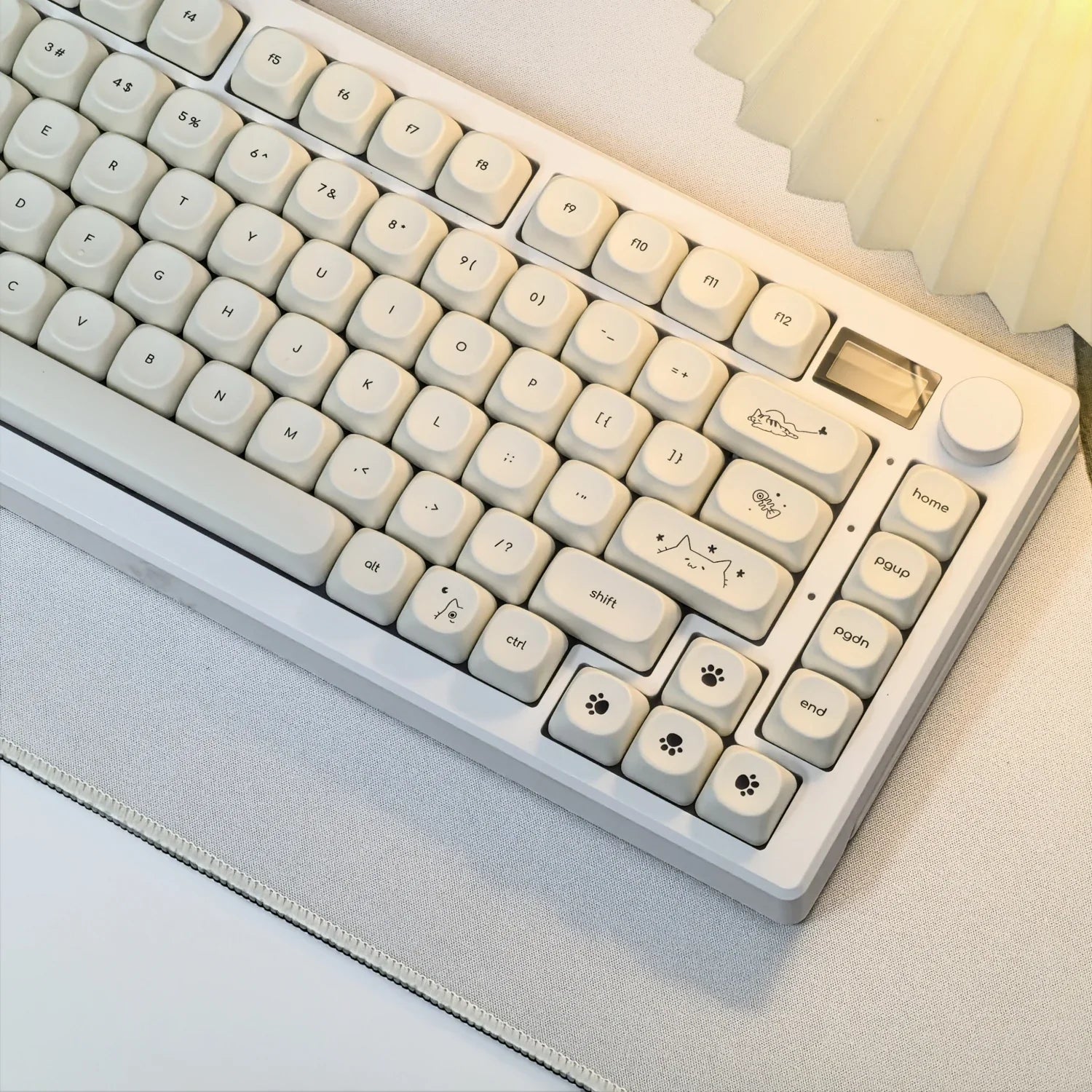 Simple Milky White Cute Cat Theme Keycap 124Keys PBT Sublimation MOA Profile Round Ball Caps Korean Mechanical Keyboard Keycaps