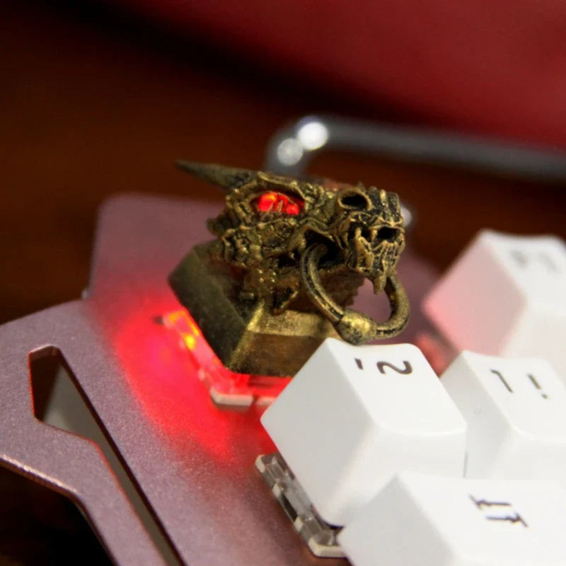 Original Design Dragon Head Keycaps Metal Translucent Mechanical Keyboard Keycaps Personalized Hanging Dragon Head Keycaps Gifts
