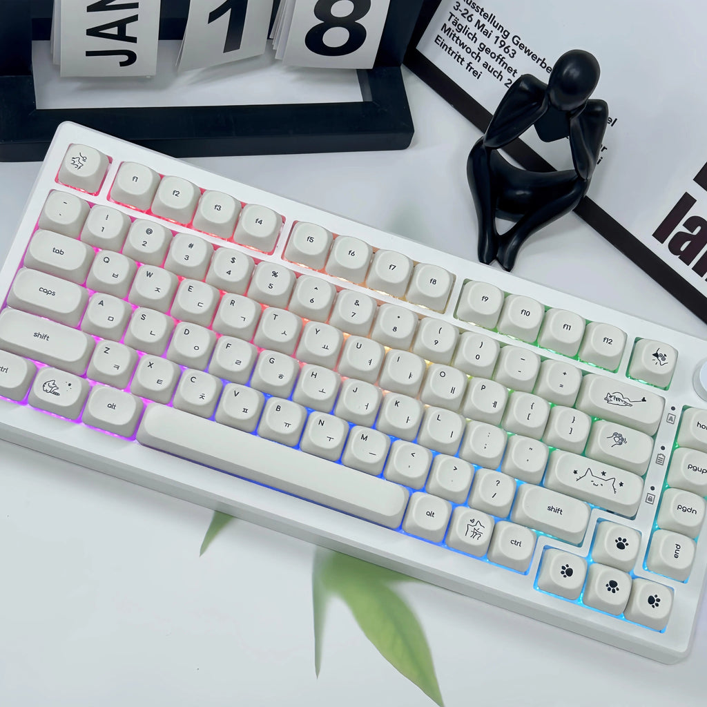 Simple Milky White Cute Cat Theme Keycap 124Keys PBT Sublimation MOA Profile Round Ball Caps Korean Mechanical Keyboard Keycaps